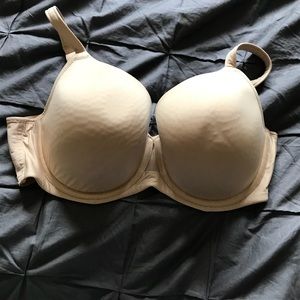 40DD worn twice